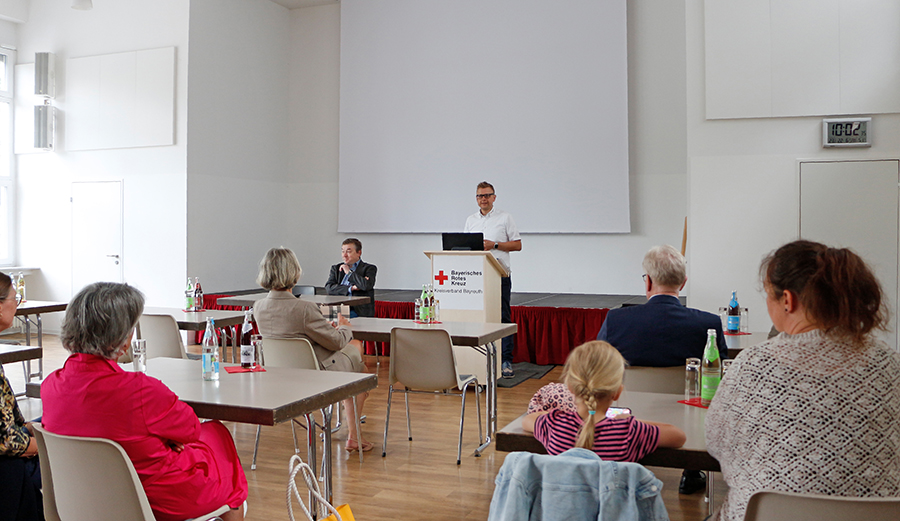 Markus Ruckdeschel, BRK-Kreisgeschäftsführer Bayreuth, bei der Jubiläumsfeier 10-Jahre BRk-Kinderhaus.